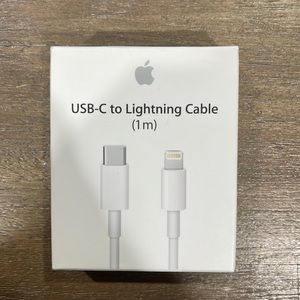 Apple USB-C to lighting cable